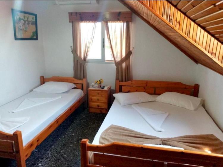 Villa Magda Vrasná Eksteriør bilde